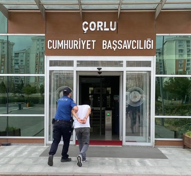 polis memurunun parmagini koparan supheli tutuklandi AZEPlXVg