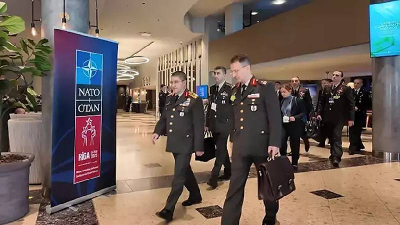 genelkurmay baskani orgeneral bayraktaroglu nato askeri komite toplantisina katildi sgpP5Sf4