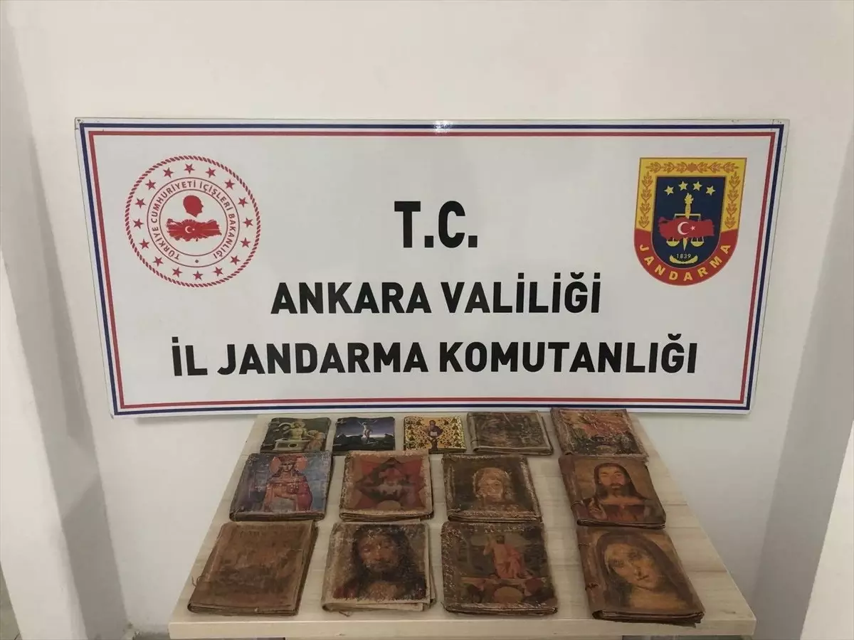 ankarada tarihi eser kacakciligi operasyonu Wka2O9x2.jpg