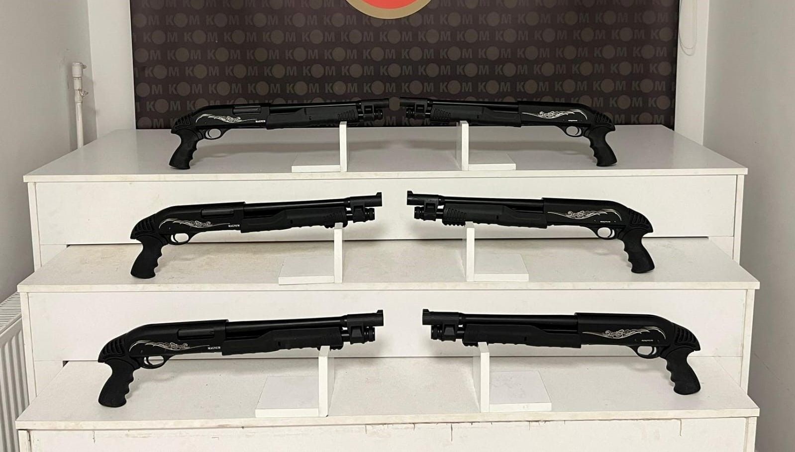 kocaelide kacak silah operasyonu 6 pompali tufek ele gecirildi jwBRpzVd.jpg