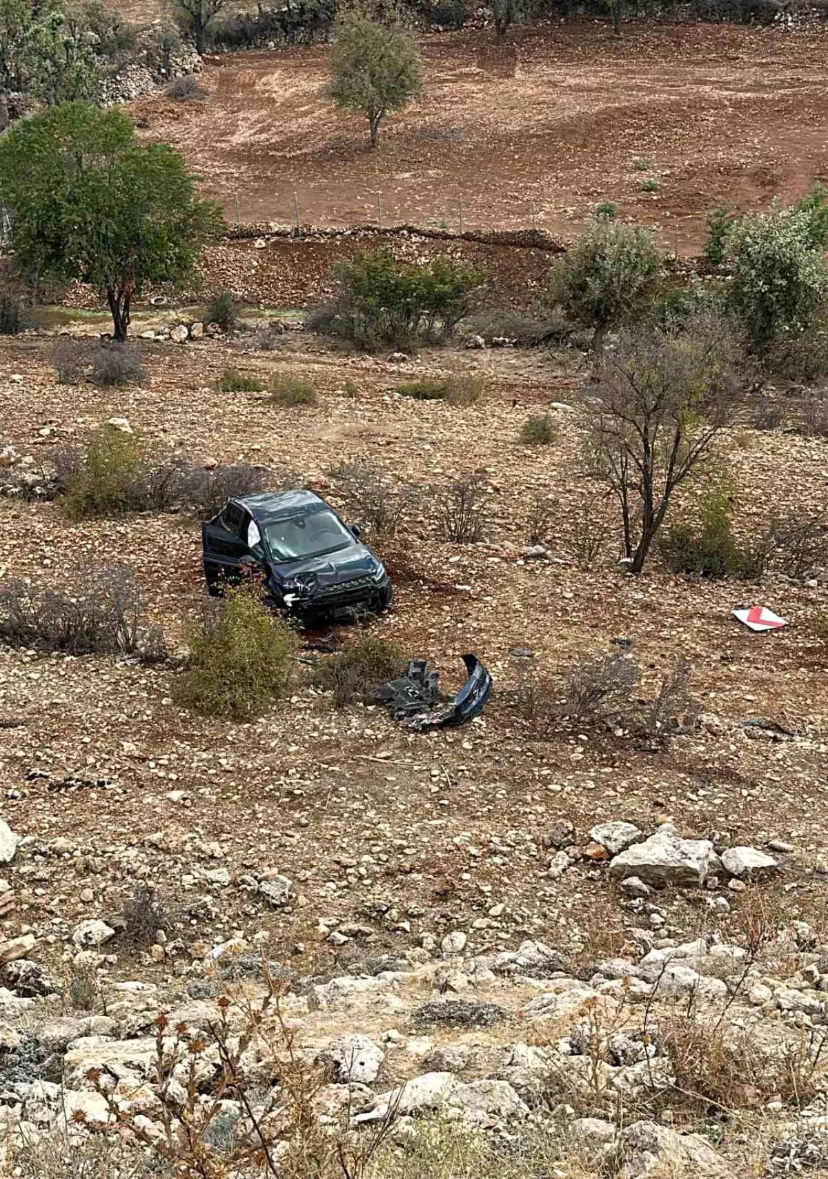 mardinde otomobil kaza yapti 2 yarali Tkg8p4KG.jpg