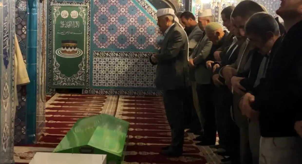 yuksekovada bicakli saldiri genc hayatini kaybetti HDqw1fU2