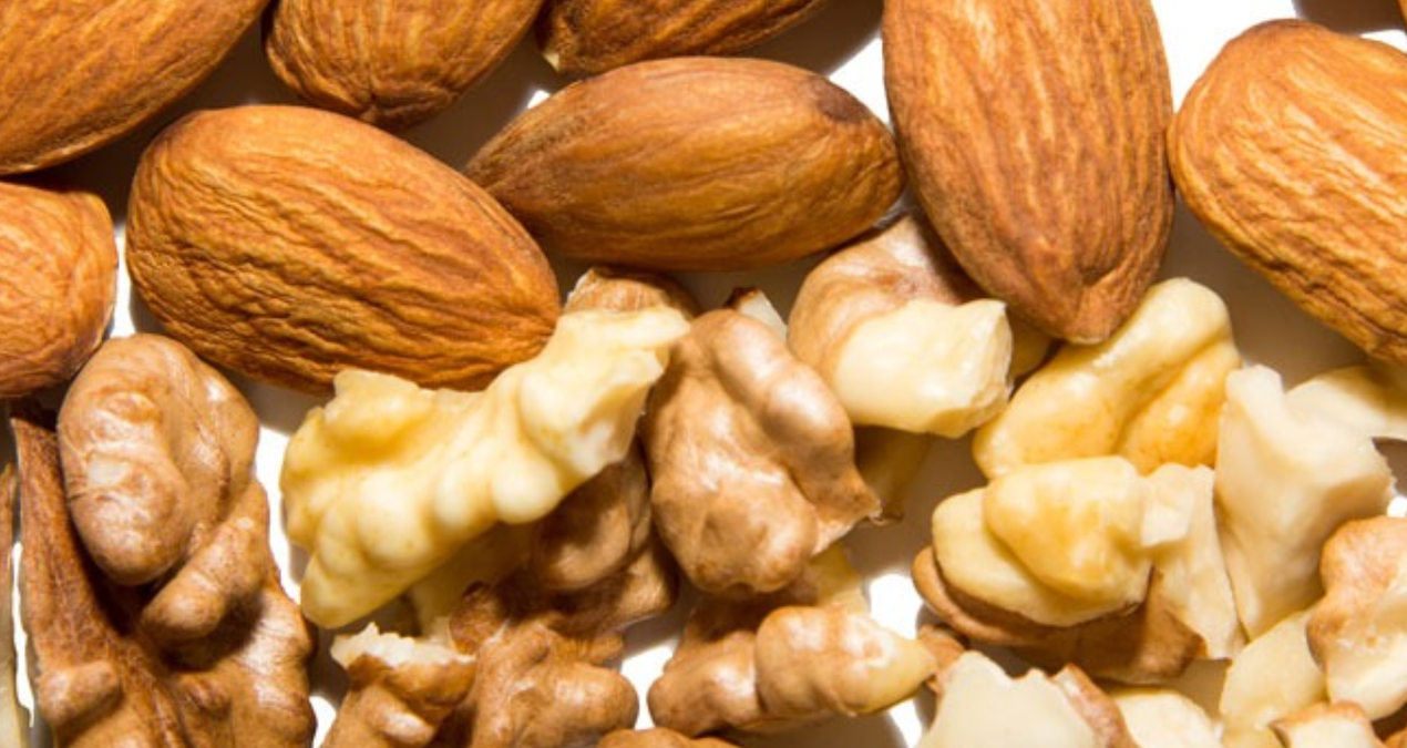 badem-mi-yoksa-ceviz-mi-daha-saglikli-uzmanlar-son-noktayi-koydu-tDgHMCeC.jpg