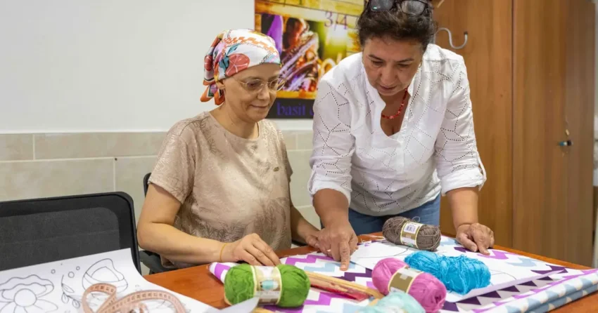 El sanatlari kursu kanser hastasi yelize umut oldu 57gLbD2X
